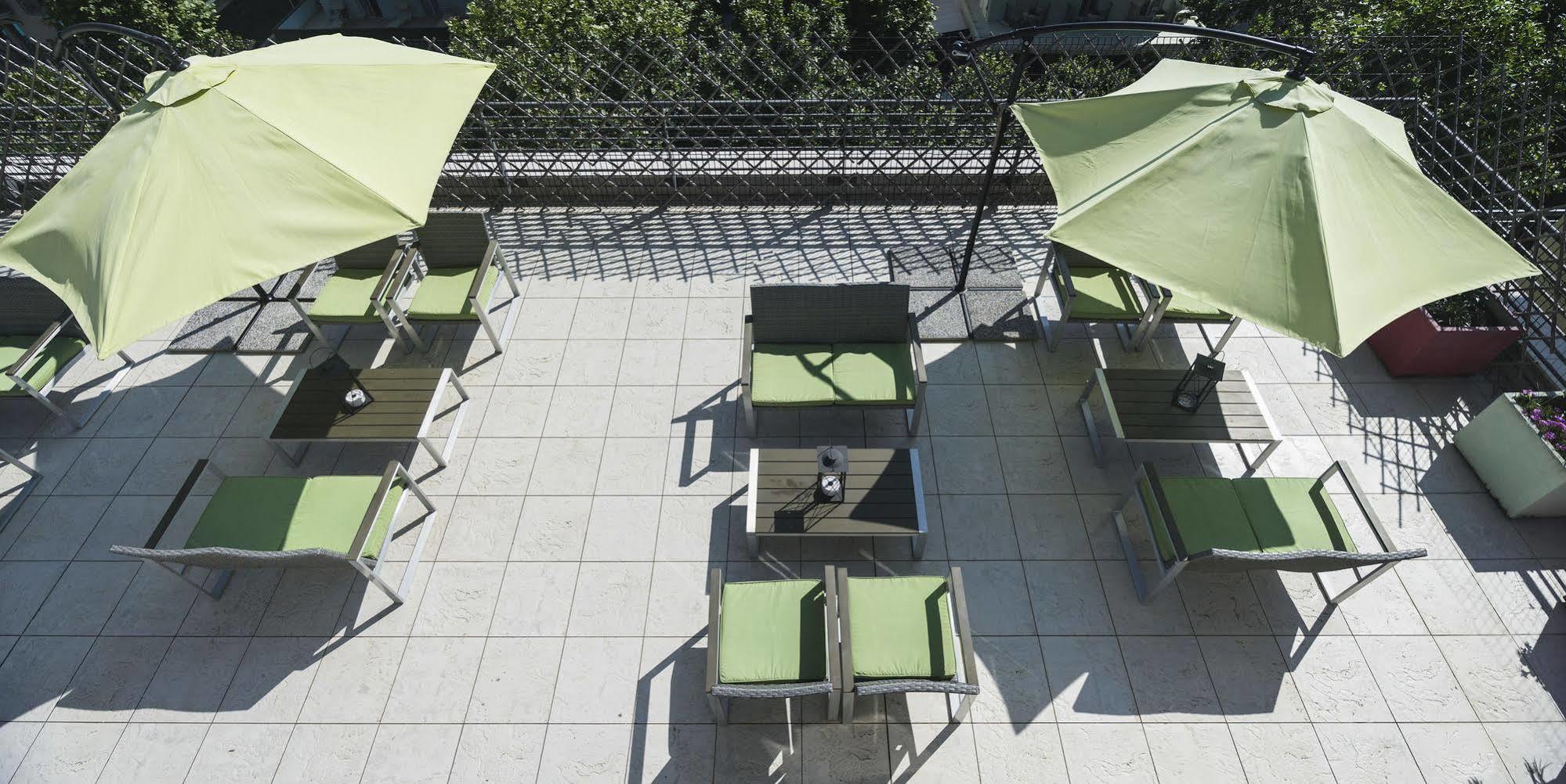 Club Meeting Hotel Rimini Exteriör bild